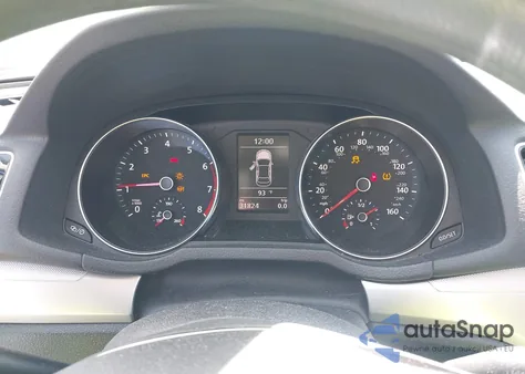 2017 Volkswagen Passat 1.8T S z USA, uszkodzony, nr VIN 1VWAT7A39HC085957